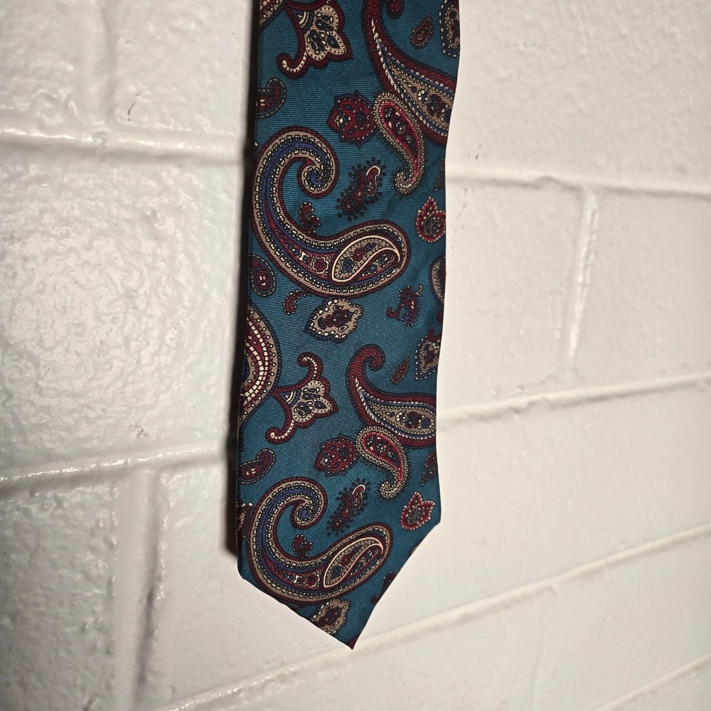 Vtg Neil Martin Silk Paisley Tie Mens Multicolor USA Italian Silk 3.5x58 Wedding